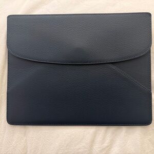 Navy Neely & Chloe No. 51 Pebble Leather tablet case